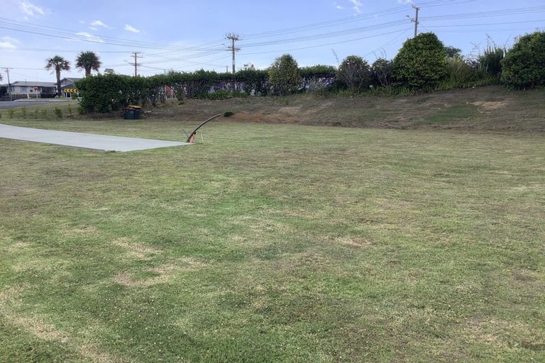 Photo of property in 1 Raiomiti Street, Fitzroy, New Plymouth, 4312