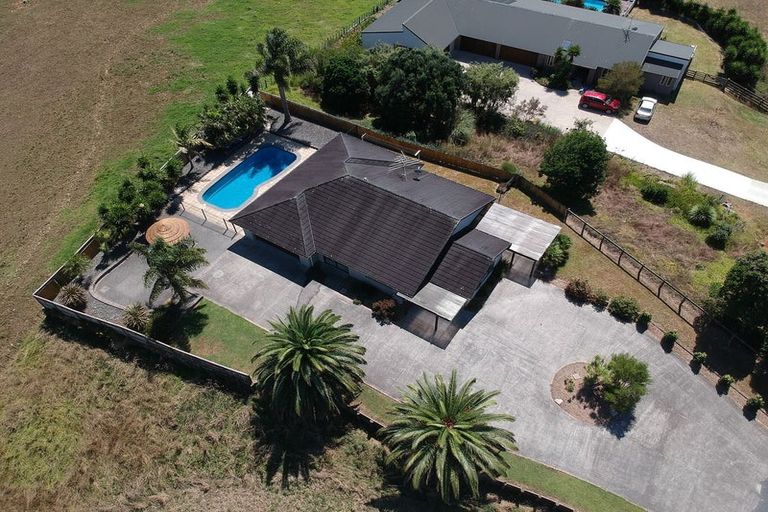 Photo of property in 45 Ridge View Crescent, Pukekohe, 2120