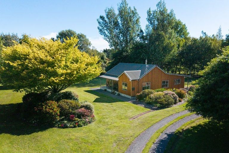 Photo of property in 414 Waitohi Road, Rongotea, Palmerston North, 4476