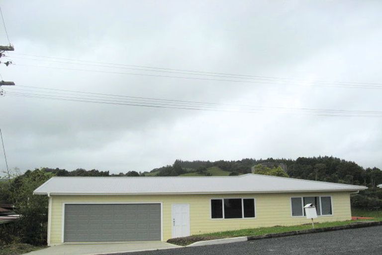 Photo of property in 35 Montgomery Avenue, Onerahi, Whangarei, 0110