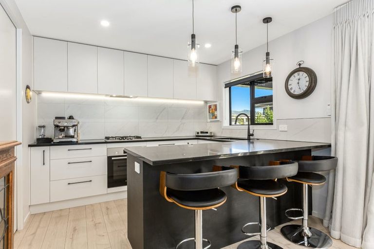 Photo of property in 41b Queen Charlotte Drive, Aotea, Porirua, 5024