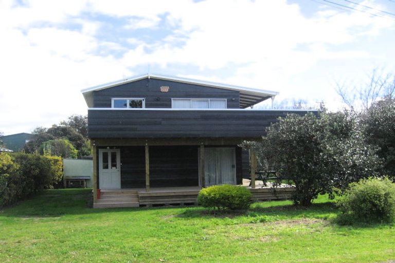 Photo of property in 2 Harbourview Street, Mangawhai Heads, Mangawhai, 0505