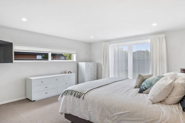 Photo of property in 14 Silver Springs Boulevard, Mosgiel, 9024