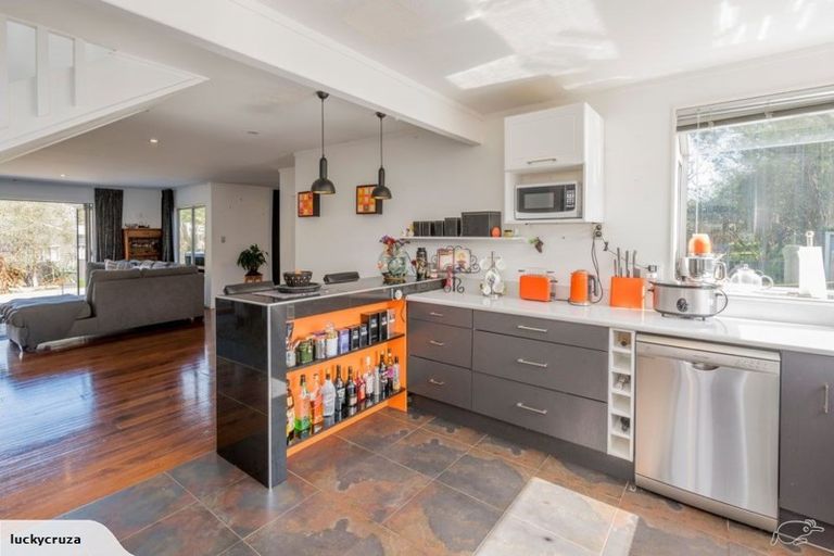 Photo of property in 91 Kiwi Road, Raumati Beach, Paraparaumu, 5032