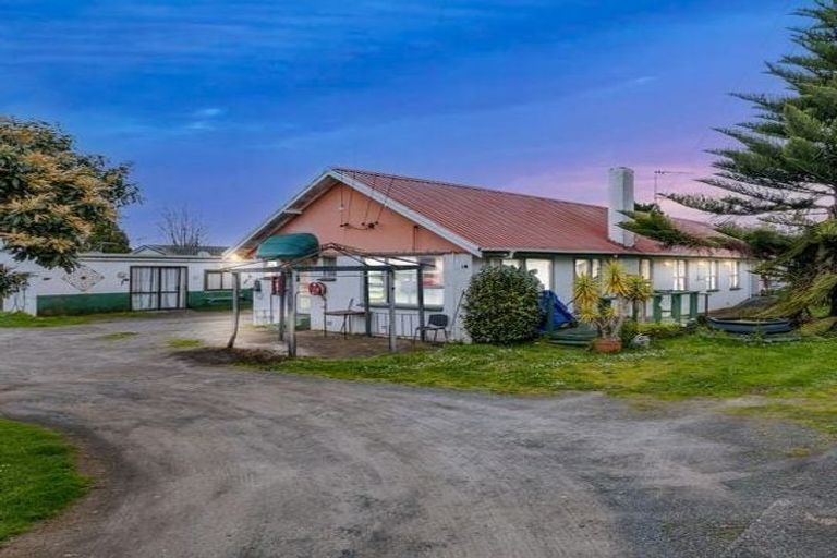 Photo of property in 21 Smiths Avenue, Papakura, 2110