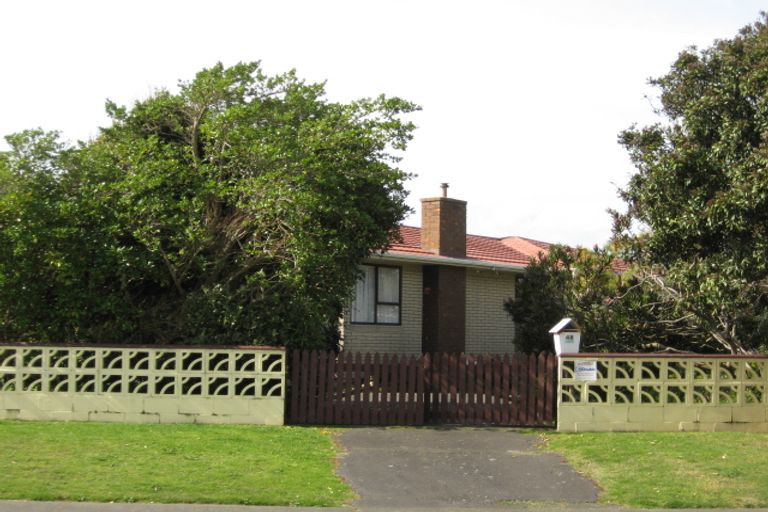 Photo of property in 48 Thatcher Street, Castlecliff, Whanganui, 4501