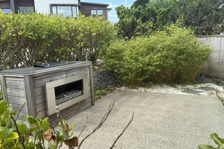 Photo of property in 13 Tuatini Place, Long Bay, Auckland, 0630