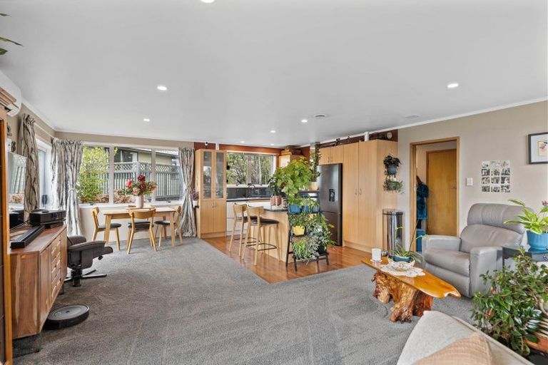 Photo of property in 11 Marshall Avenue, Richmond Heights, Taupo, 3330