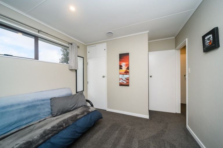 Photo of property in 1 Meads Place, Bulls, 4818