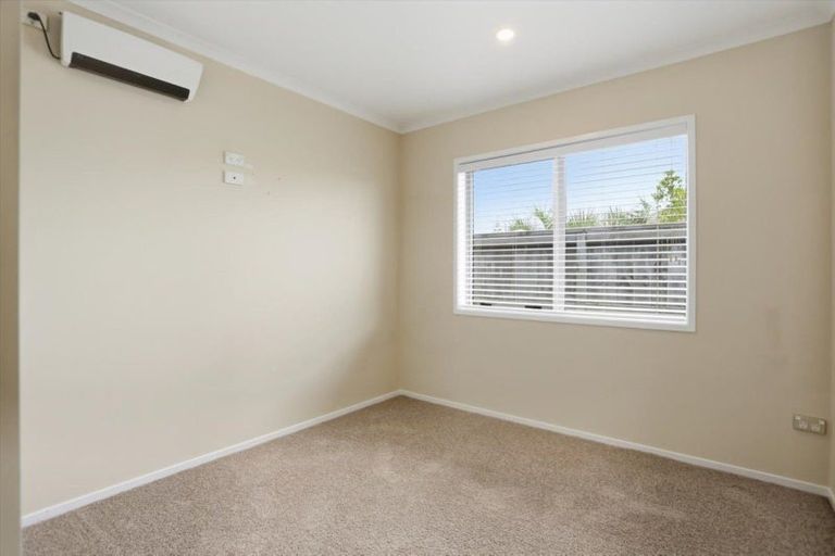 Photo of property in 82 Golden Sands Drive, Papamoa Beach, Papamoa, 3118