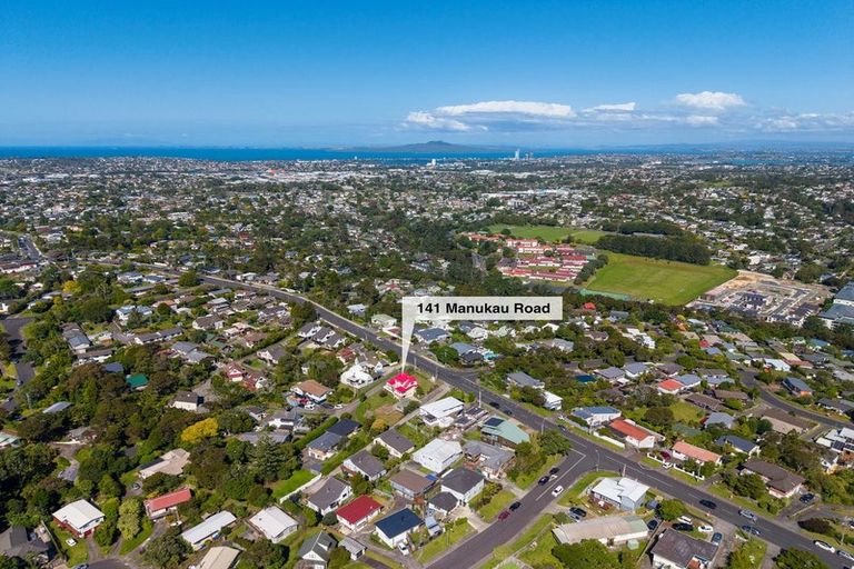Photo of property in 141 Manuka Road, Bayview, Auckland, 0629