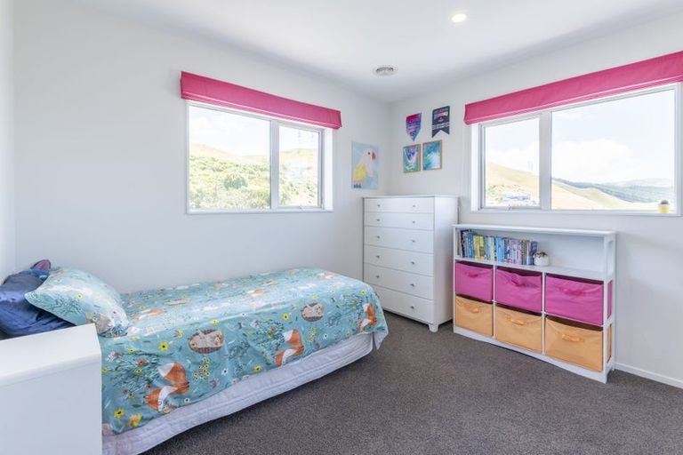 Photo of property in 4 Foxham Terrace, Churton Park, Wellington, 6037
