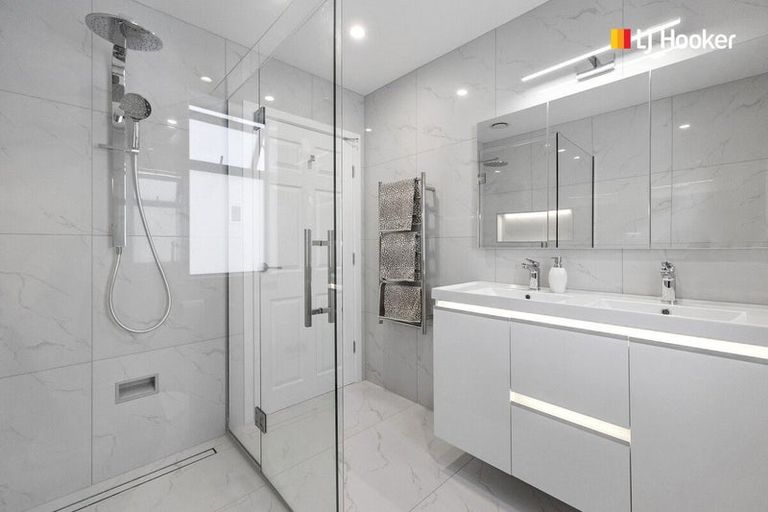 Photo of property in 12 Highcliff Road, Andersons Bay, Dunedin, 9013