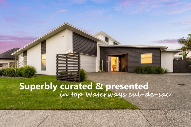 Photo of property in 26 Waitotara Way, Whitianga, 3510