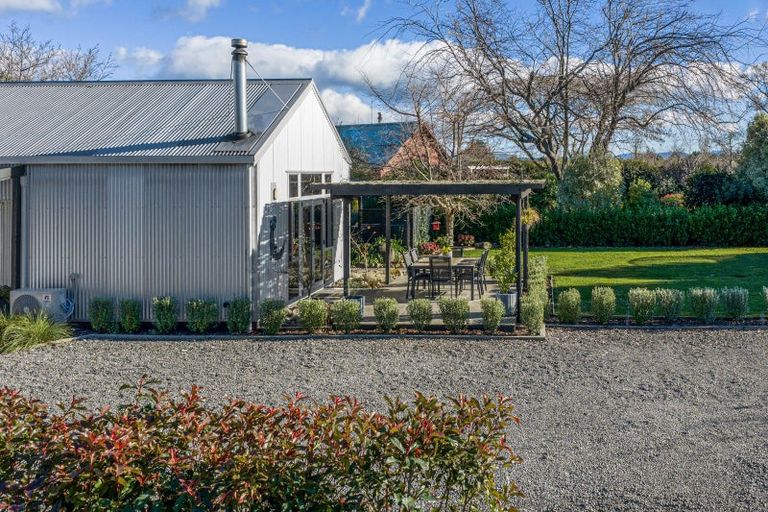Photo of property in 95 Kereru Road, Maraekakaho, 4171