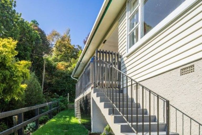 Photo of property in 26 Kiriwai Road, Paremata, Porirua, 5024