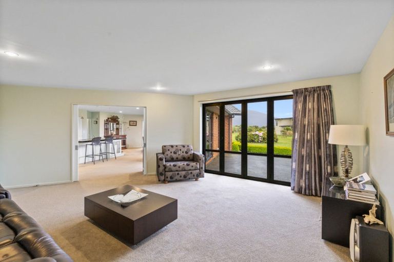 Photo of property in 28 Pukutahi Drive, Te Anau, 9600