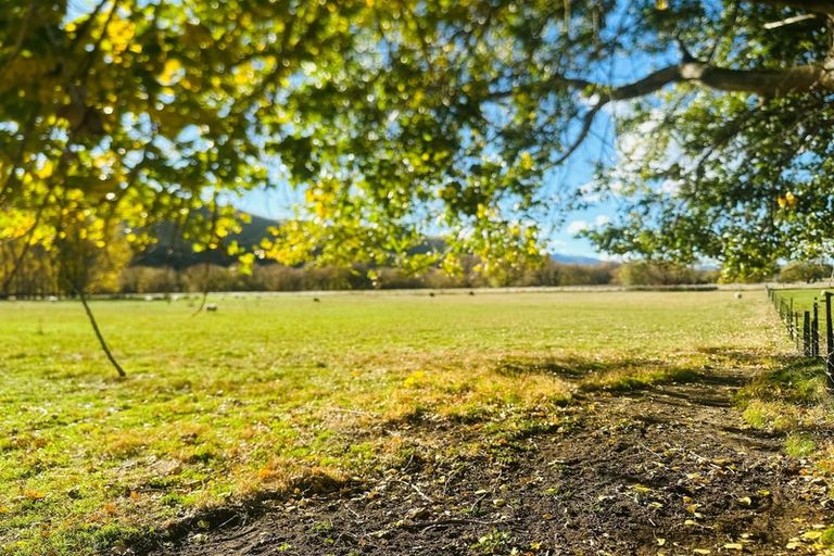 Photo of property in 779 Ardgour Road, Tarras, Cromwell, 9383