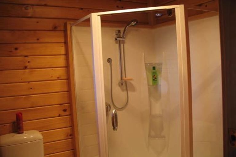 Photo of property in 277 Gully Road, Happy Valley, Tuatapere, 9691