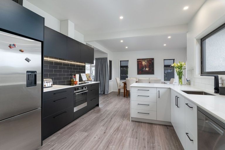 Photo of property in 2a Lansdowne Crescent, Lansdowne, Masterton, 5810