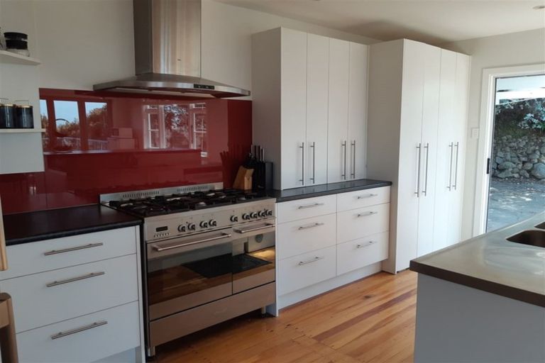 Photo of property in 93 Mount Pleasant Road, Mount Pleasant, Christchurch, 8081