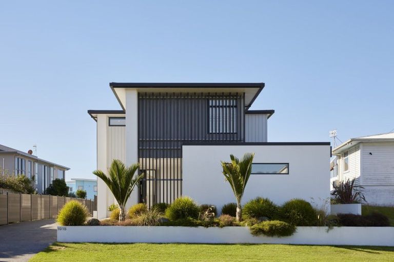 Photo of property in 1015 Papamoa Beach Road, Papamoa Beach, Papamoa, 3118