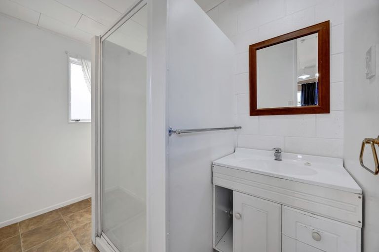 Photo of property in 20 Rewa Street, Inglewood, 4330