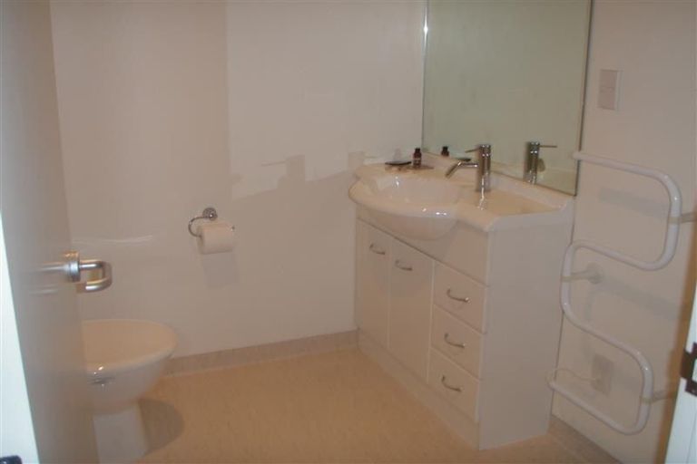 Photo of property in Gilmer Terrace Car Park, 404/9 Gilmer Terrace, Wellington Central, Wellington, 6011