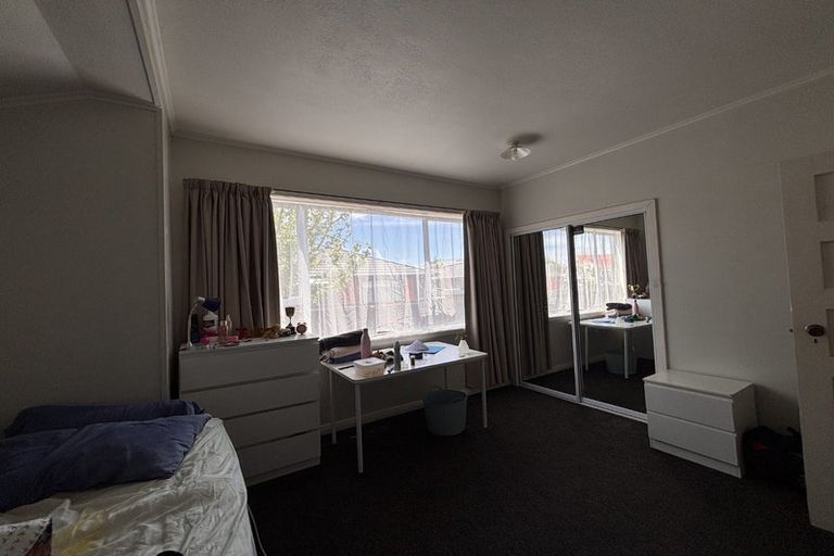 Photo of property in 156 Peverel Street, Riccarton, Christchurch, 8041