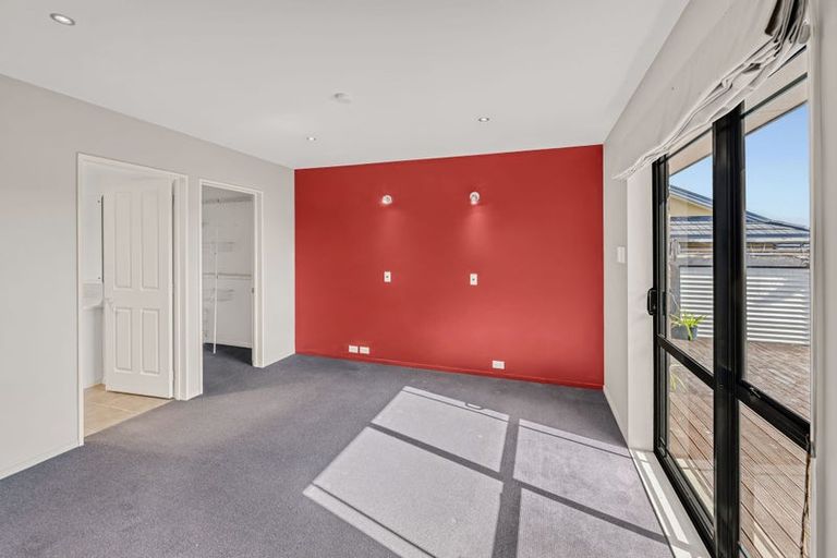 Photo of property in 75 Kentwood Drive, Woodridge, Wellington, 6037