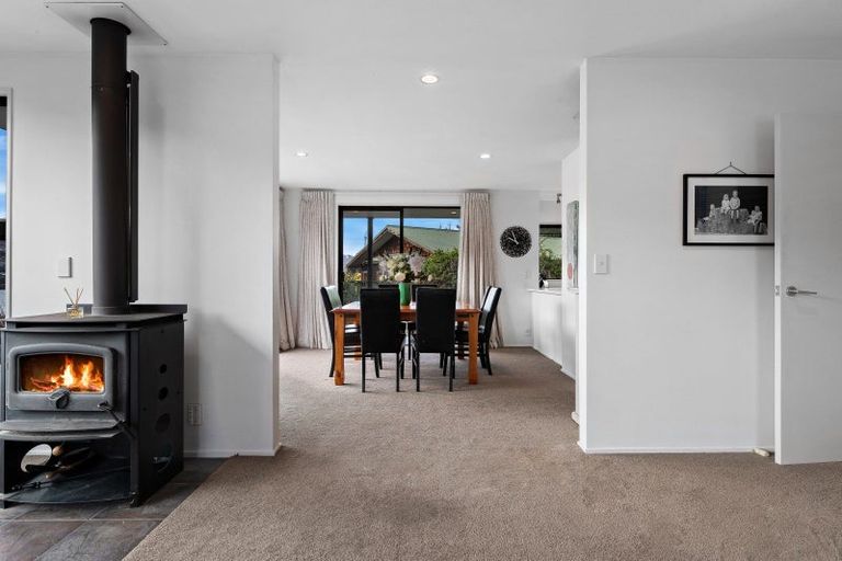 Photo of property in 379 Peninsula Road, Kelvin Heights, Queenstown, 9300