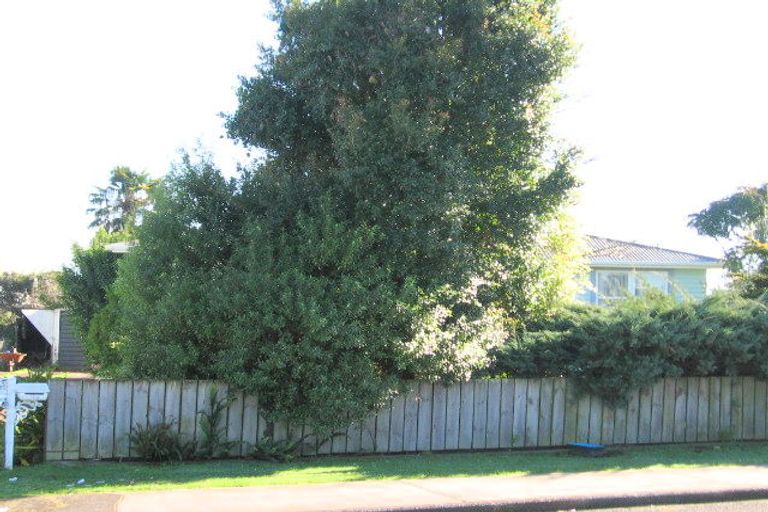 Photo of property in 5 Cooper Place, Papakura, 2110