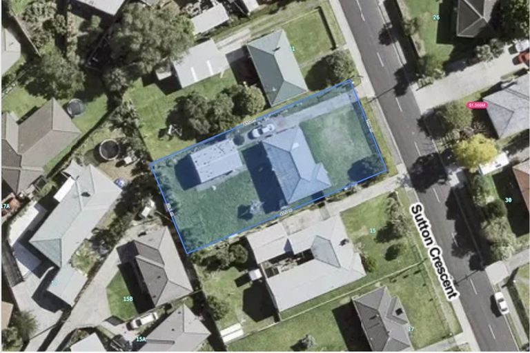 Photo of property in 13 Sutton Crescent, Papakura, 2110