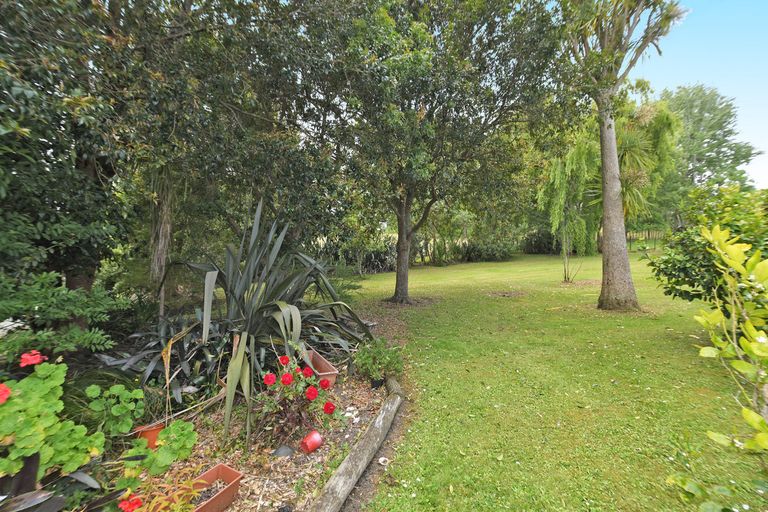 Photo of property in 25 Our Lane, Kaiwaka, 0573