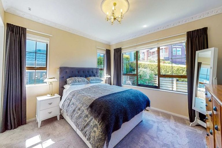 Photo of property in 25 Satara Crescent, Khandallah, Wellington, 6035