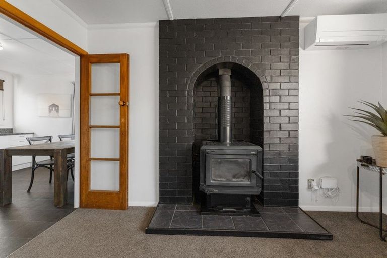 Photo of property in 23 Elwyn Crescent, Green Island, Dunedin, 9018