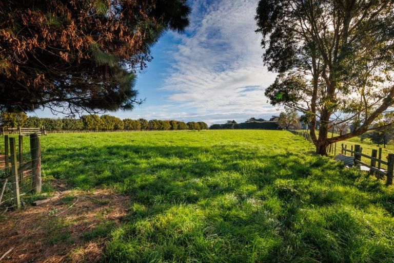 Photo of property in 2390 State Highway 3, Sanson, Palmerston North, 4479