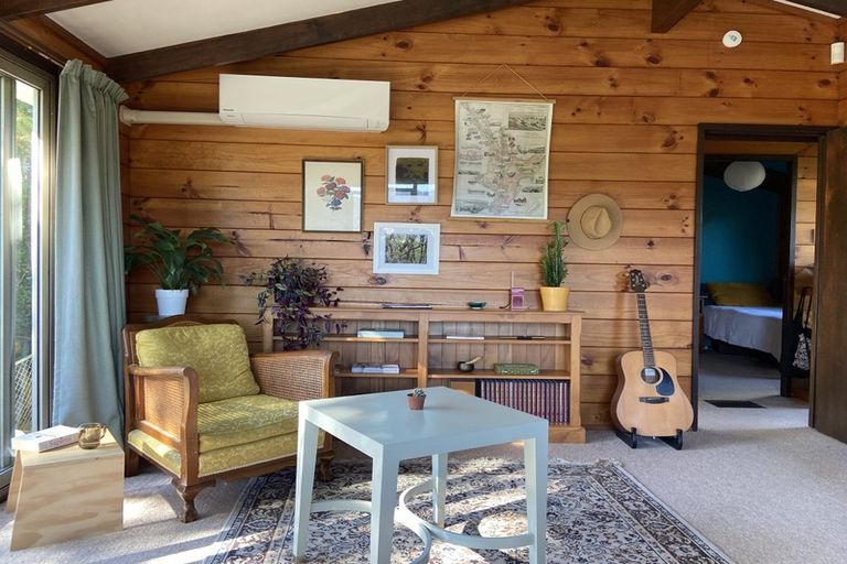 Photo of property in 1/28 Scotstoun Place, Glen Eden, Auckland, 0602