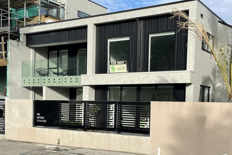 Photo of property in 2/314 Oxford Terrace, Christchurch Central, Christchurch, 8011