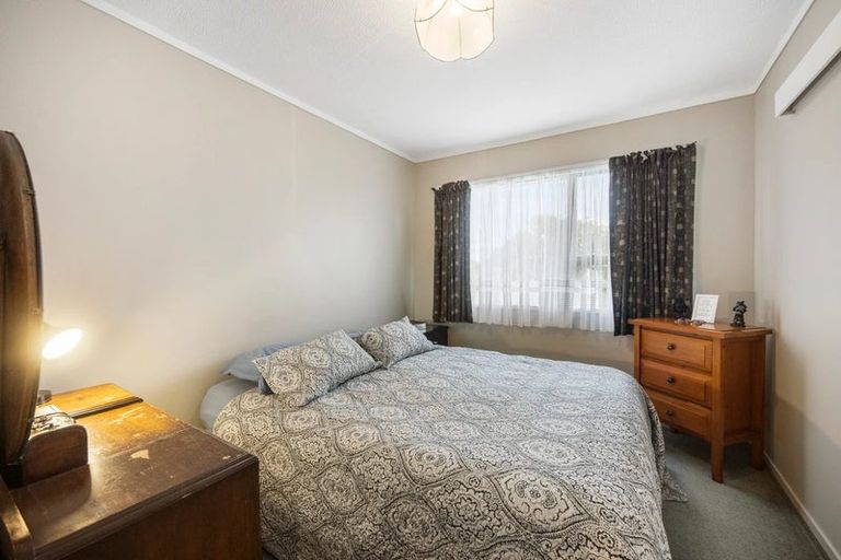 Photo of property in 4 Kirkella Crescent, Mangere East, Auckland, 2024