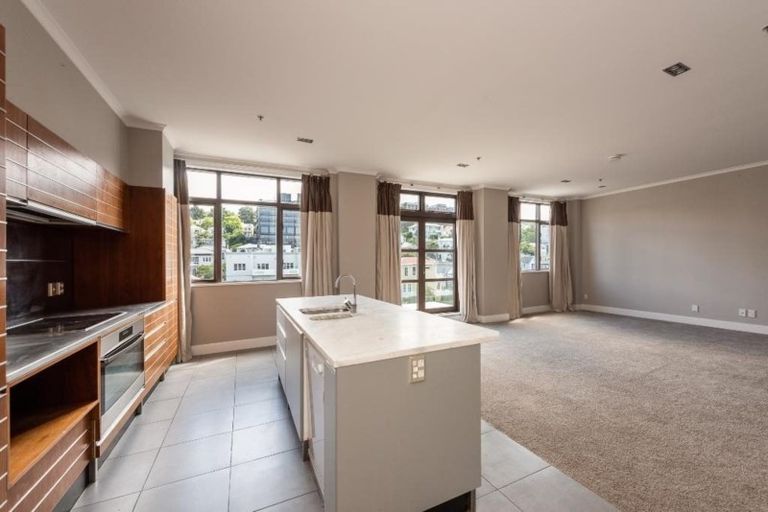Photo of property in Augusta Apartments, 30/254 Willis Street, Te Aro, Wellington, 6011
