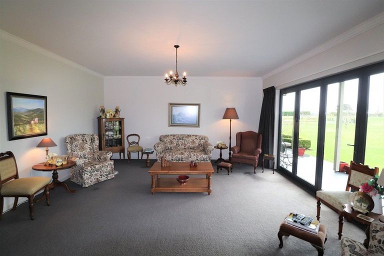 Photo of property in 30 Benzie Road, Woodlands, Invercargill, 9871
