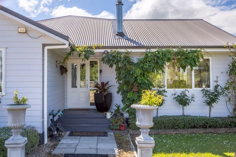 Photo of property in 39 Carters Line, Parkvale, Carterton, 5792