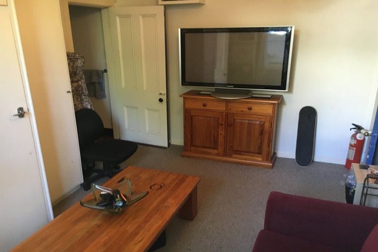 Photo of property in 47 Aurora Terrace, Kelburn, Wellington, 6012