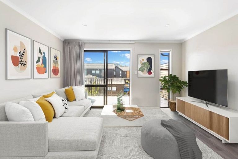 Photo of property in 8 Kawapani Lane, Kumeu, 0810