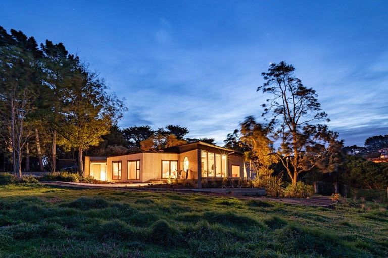 Photo of property in 109b Cliffs Road, Saint Clair, Dunedin, 9012