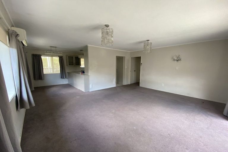 Photo of property in 1/3 West Street, Papakura, 2110