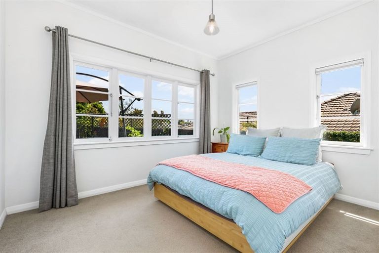 Photo of property in 27 Masters Avenue, Hillcrest, Hamilton, 3216