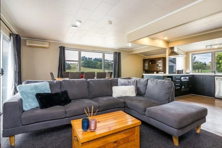 Photo of property in 92 Link Road, Wairakei, Taupo, 3384