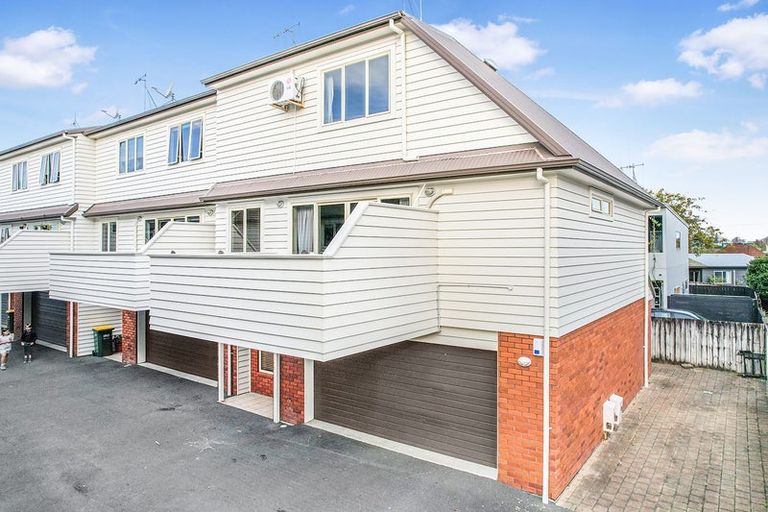 Photo of property in 219d Peachgrove Road, Claudelands, Hamilton, 3214